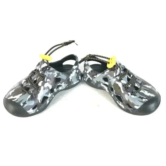 Boy water shoes size  5-6 - Picture 2 of 7